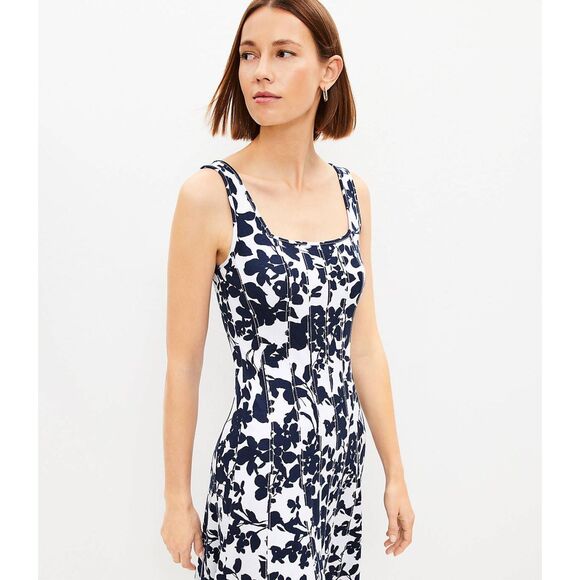 LOFT Petite Forget Me Not Ponte Seamed Flare Midi Sundress, size 0 - Picture 2 of 7